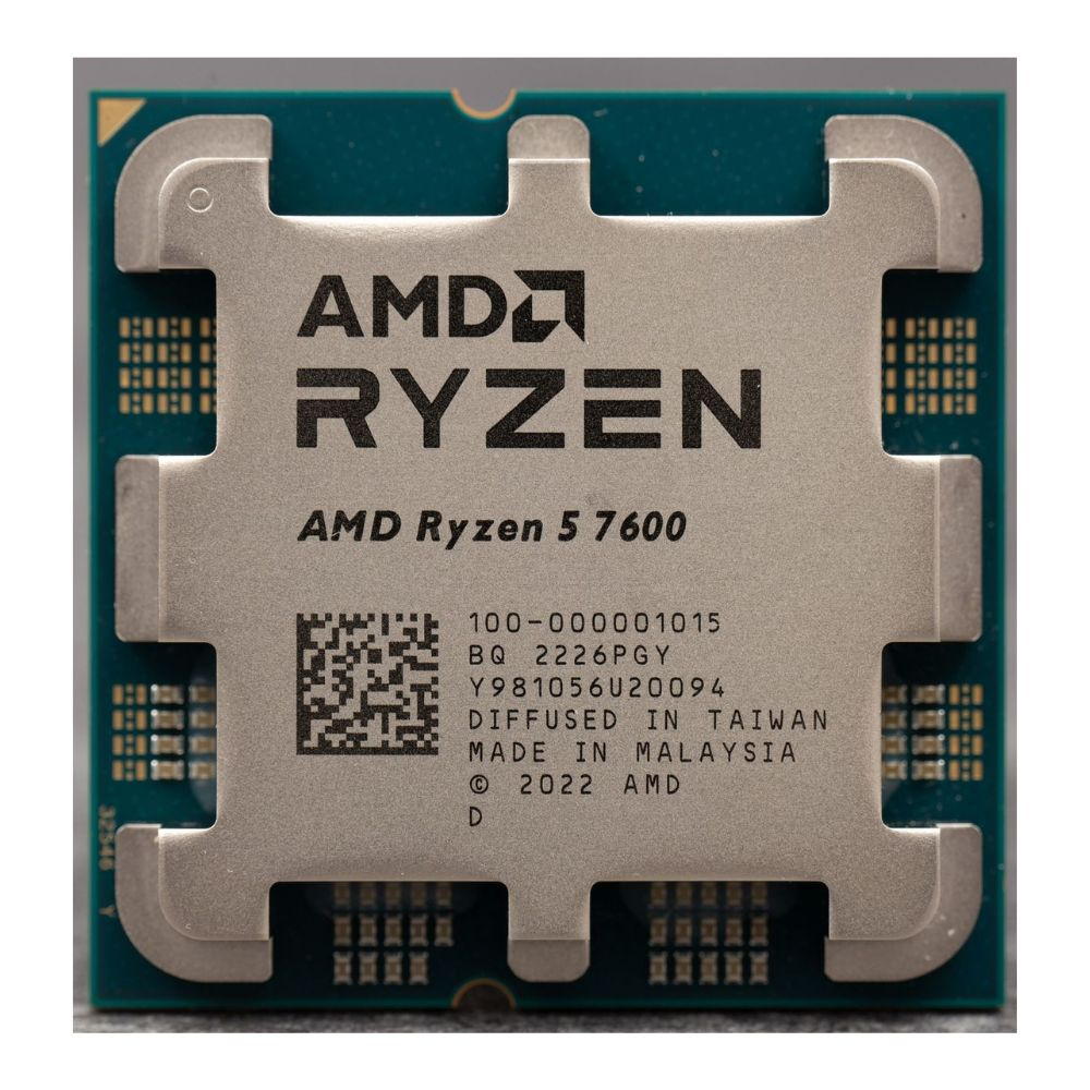 AMD Ryzen 5 7600 desktop processor chip with AMD Ryzen branding and label
