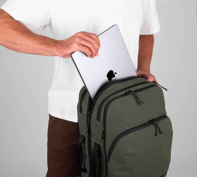 laptop bags - ALARABIYA COMPUTER