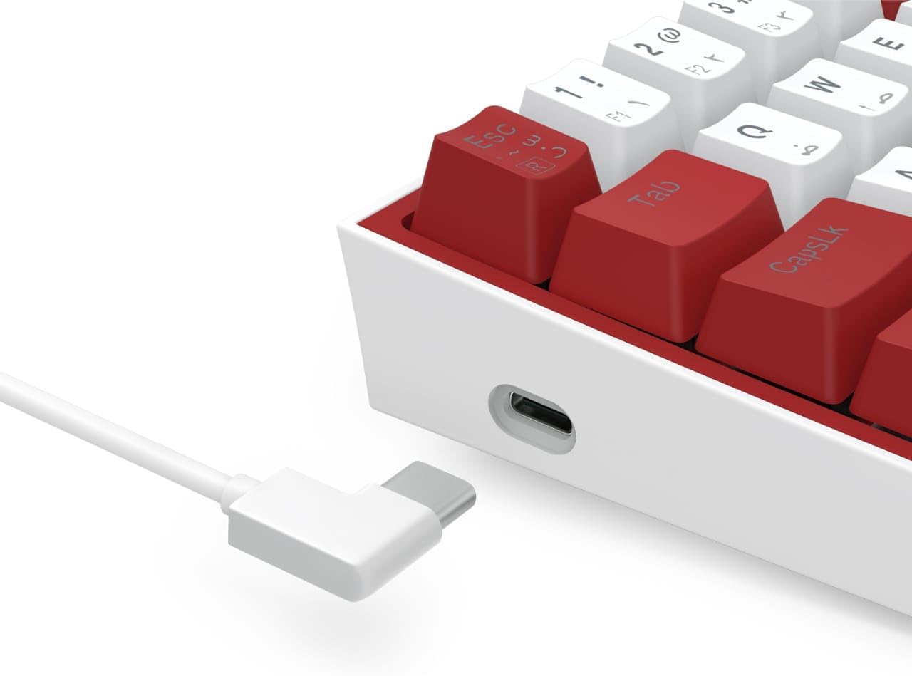 لوحة مفاتيح ميكانيكية Redragon K617 Fizz باللونين الأحمر والأبيض ومفاتيح حمراء RGB Compact 60%