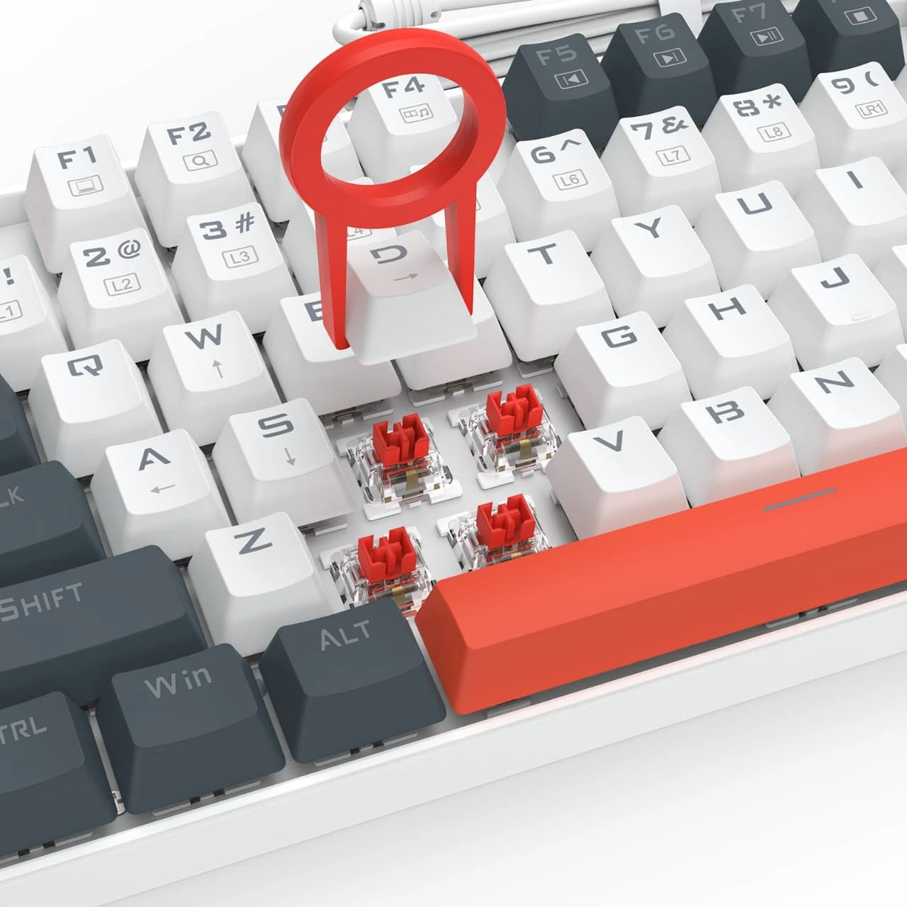 لوحة مفاتيح الألعاب الميكانيكية Redragon K552 WLR-R kumara بإضاءة خلفية قوس قزح ومفتاح أحمر