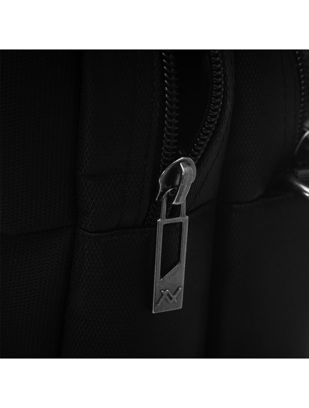 L'avvento BG733 Double Business Laptop Shoulder Bag fits up to 15.6